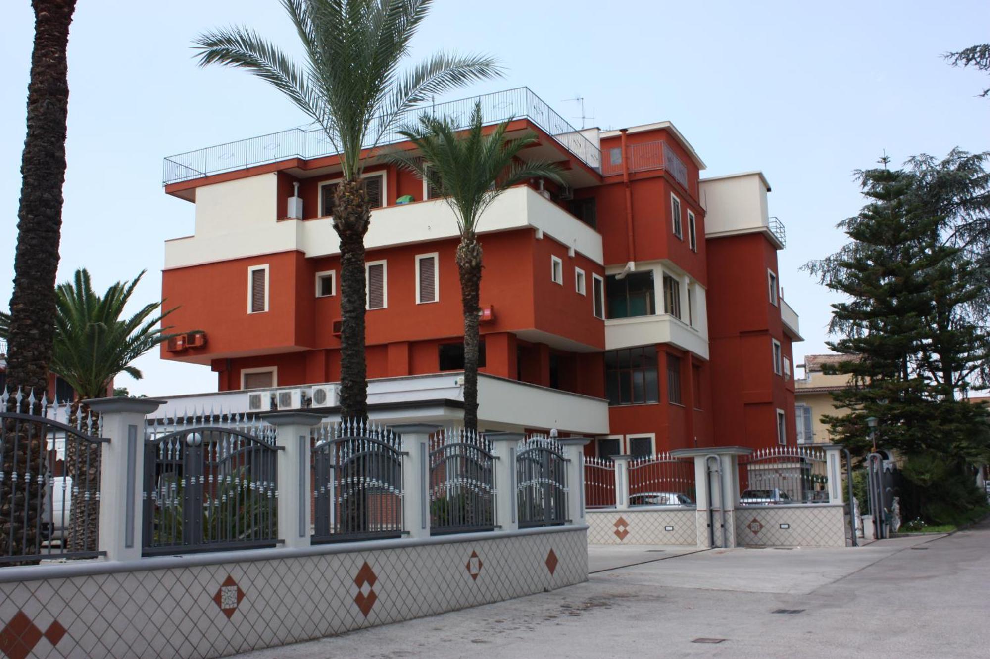 Hotel Il Giardino Degli Aranci โนลา ภายนอก รูปภาพ