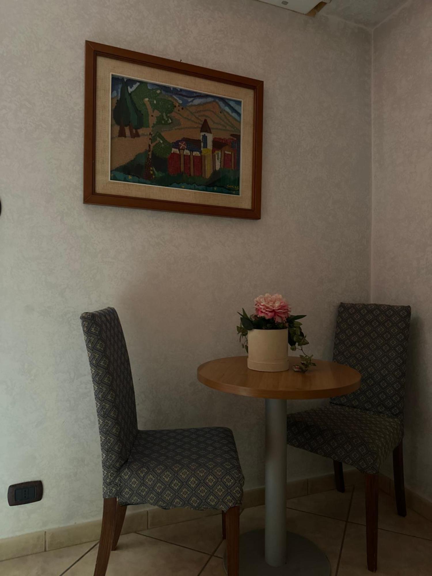 Hotel Il Giardino Degli Aranci โนลา ภายนอก รูปภาพ