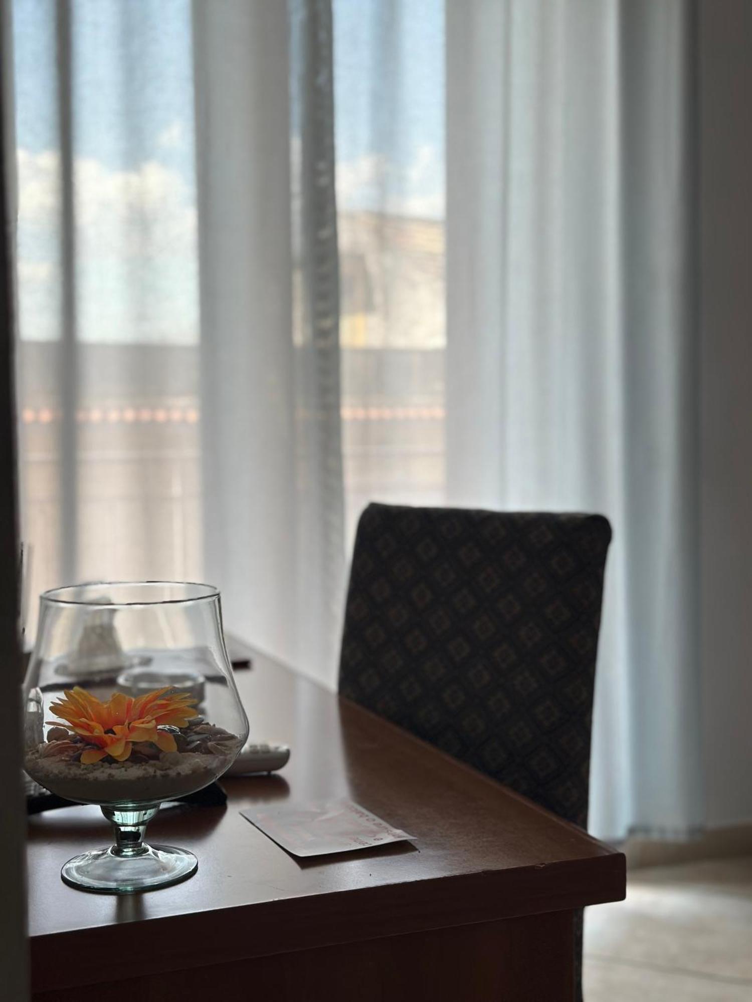 Hotel Il Giardino Degli Aranci โนลา ภายนอก รูปภาพ