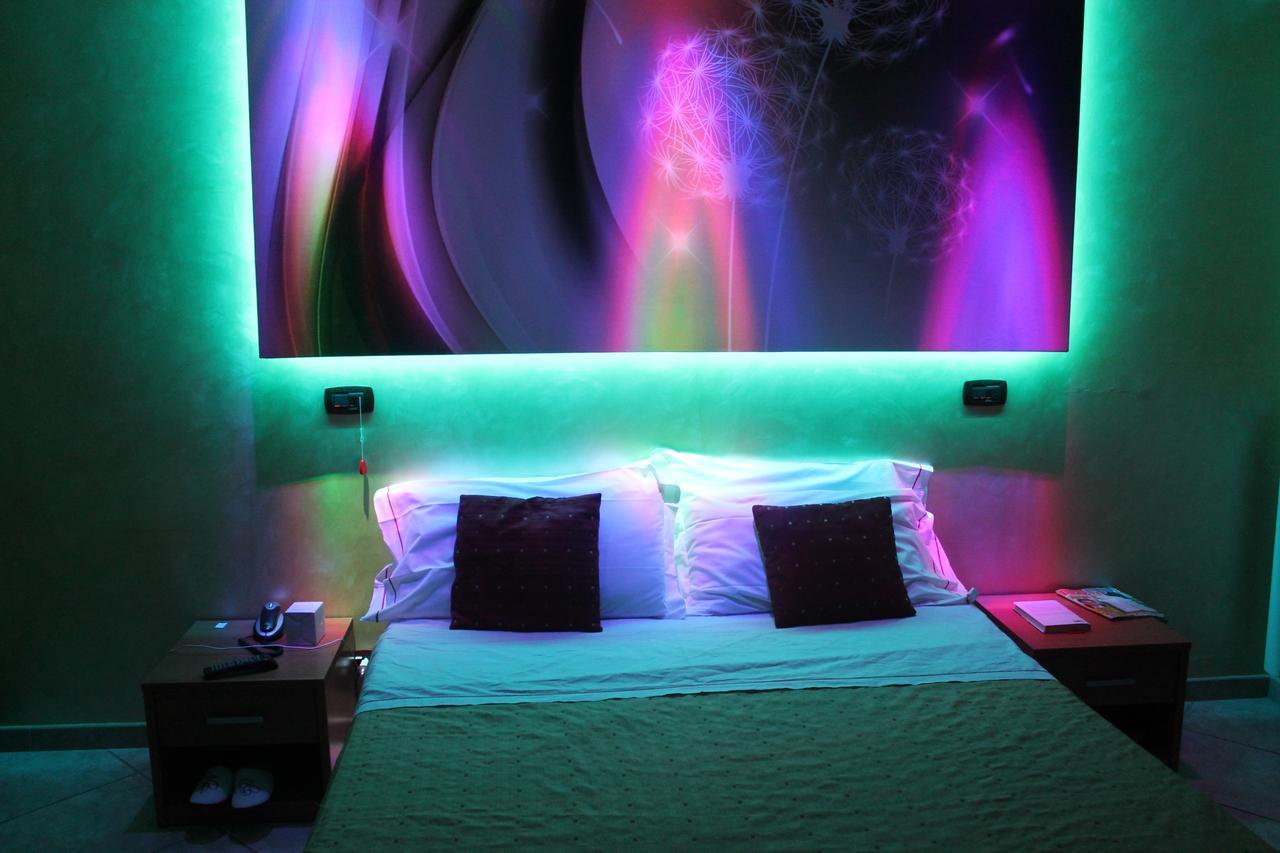 Hotel Il Giardino Degli Aranci โนลา ภายนอก รูปภาพ
