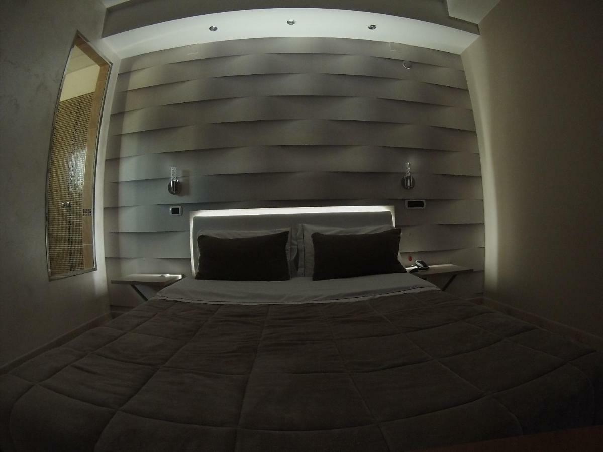 Hotel Il Giardino Degli Aranci โนลา ภายนอก รูปภาพ